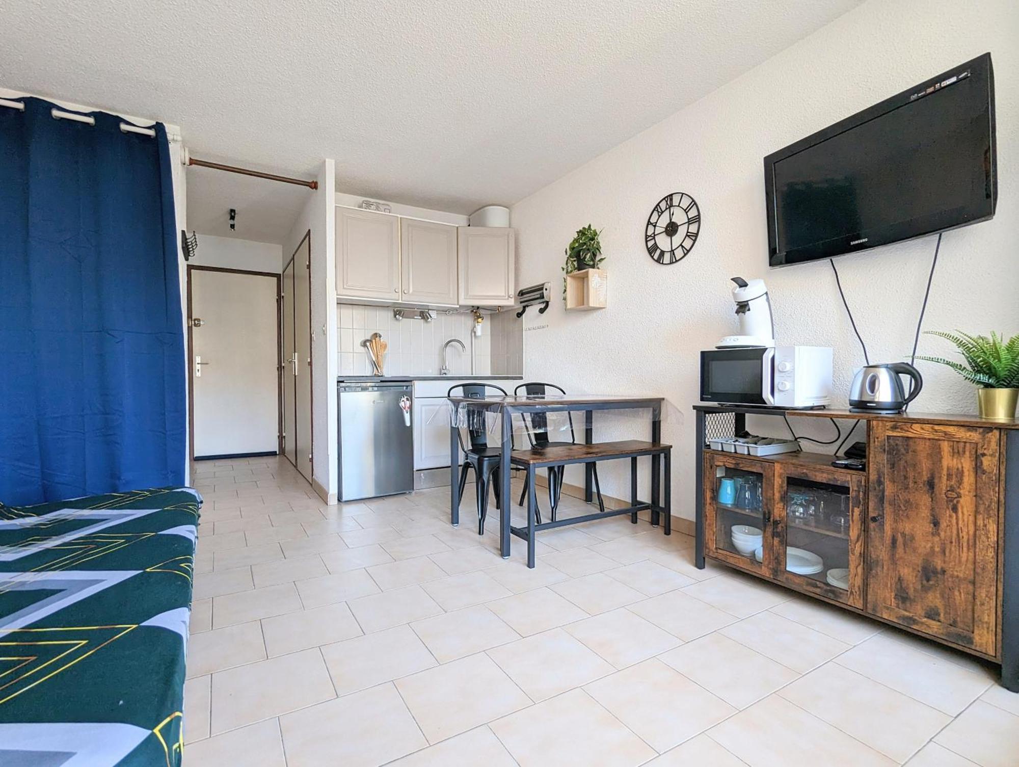 Appartement Au Calme + Parking Agde Esterno foto