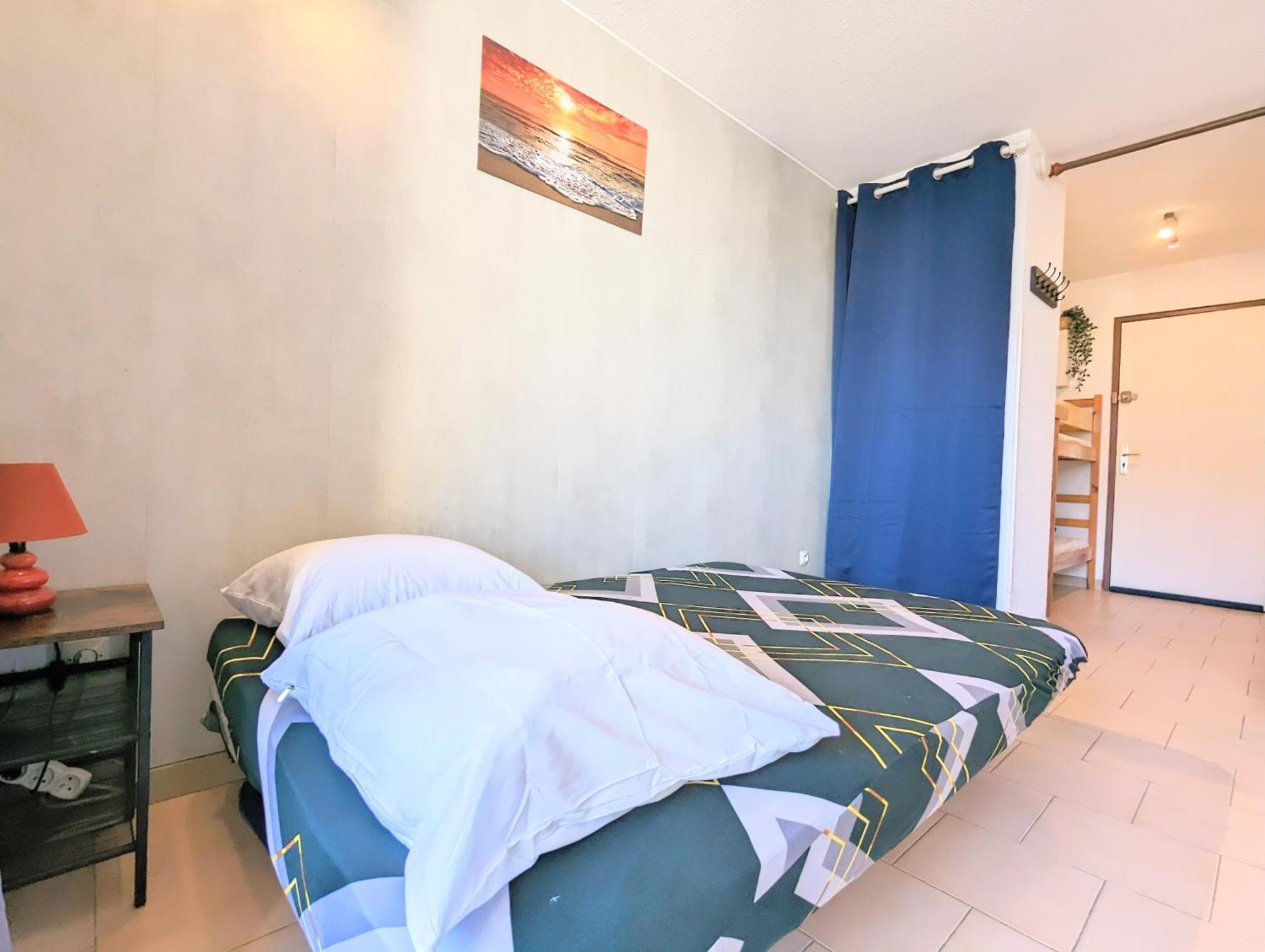 Appartement Au Calme + Parking Agde Esterno foto