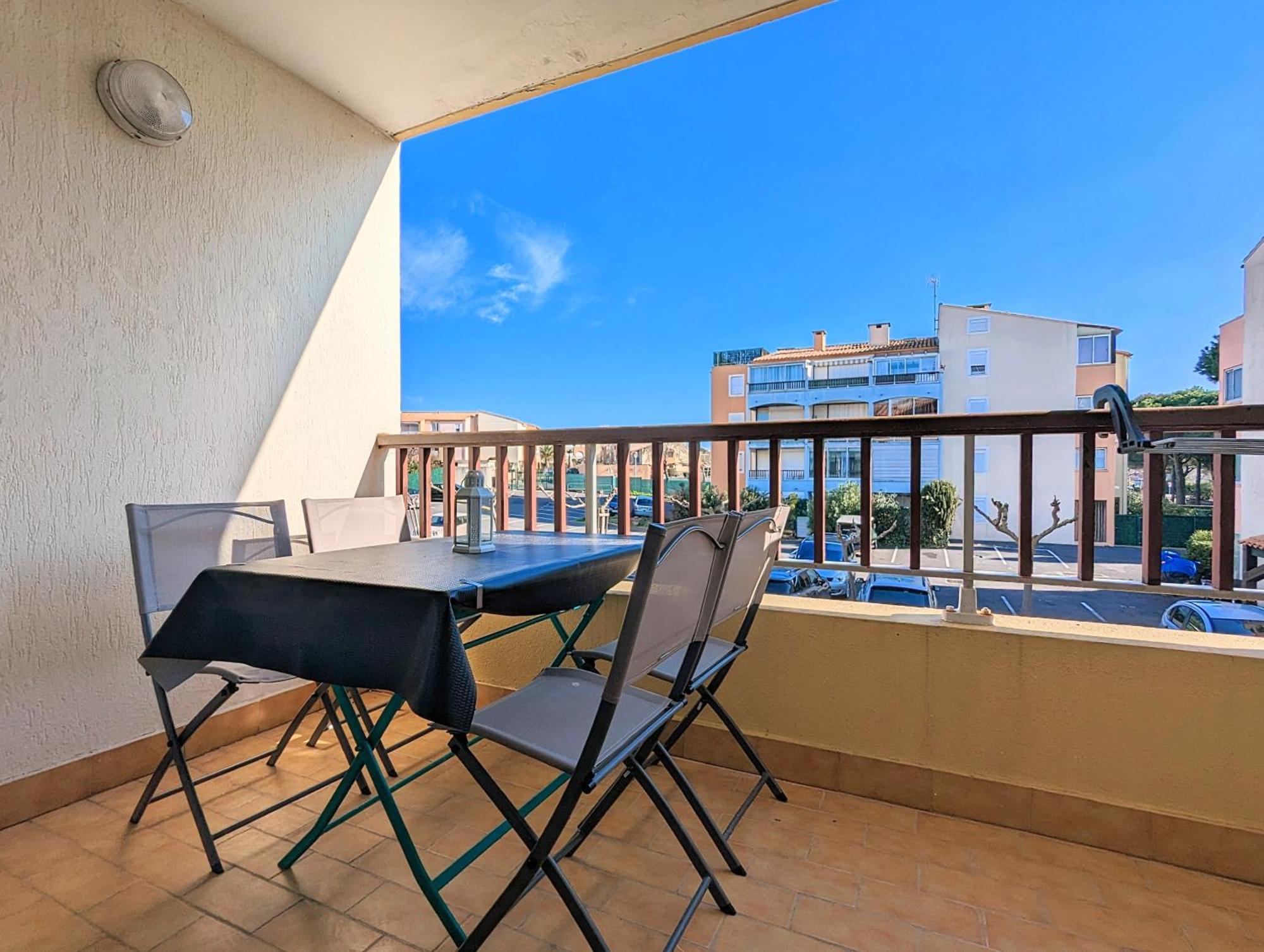 Appartement Au Calme + Parking Agde Esterno foto